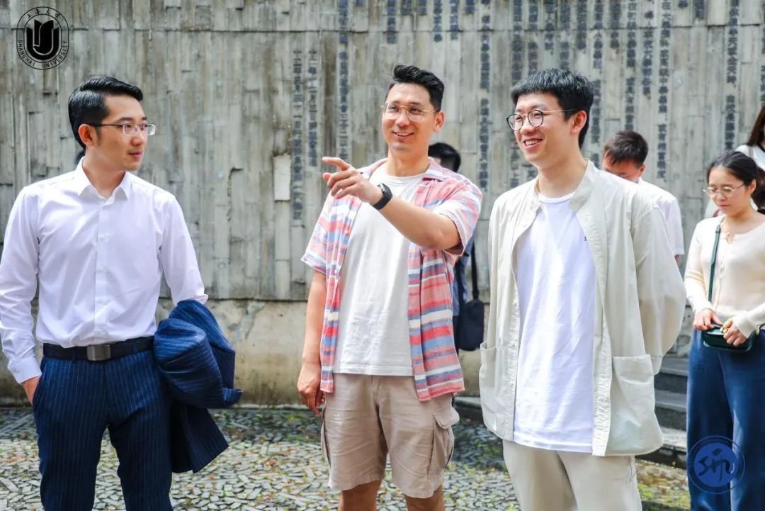 图片19 参观照.JPG