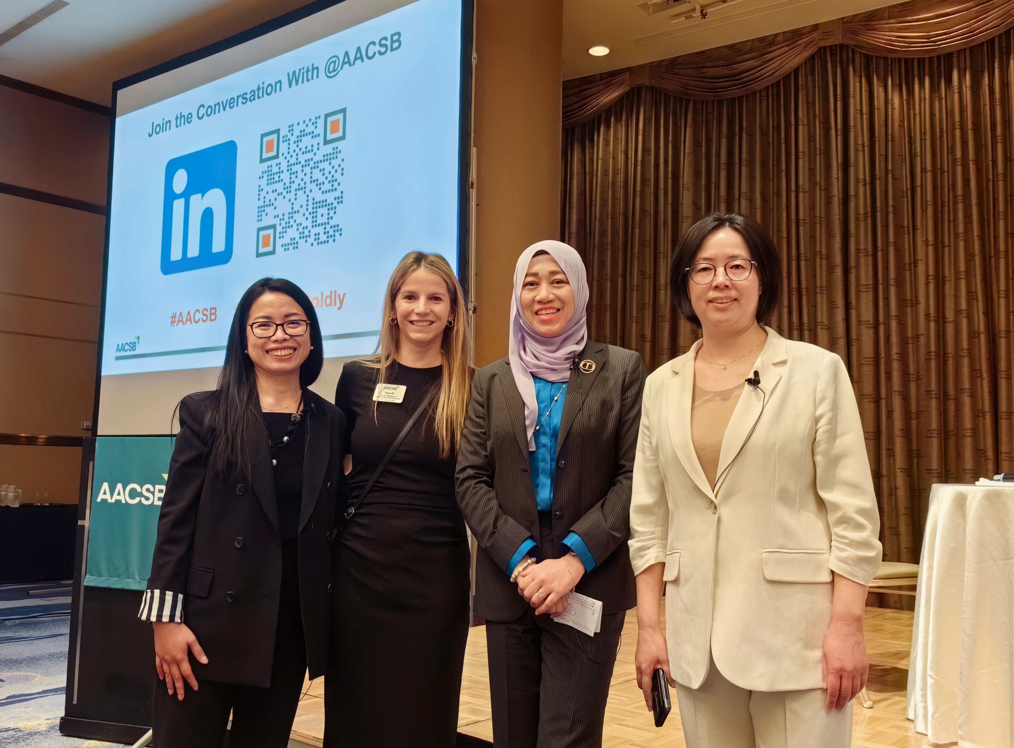 1d052bd1079b5ab92e0f71ddec5e0cb_副本.jpg 1d052bd1079b5ab92e0f71ddec5e0cb_副本.jpg