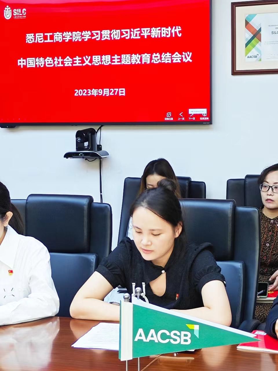 4599a84e3dea6eec773c1cb1ed28b56.jpg 4599a84e3dea6eec773c1cb1ed28b56.jpg