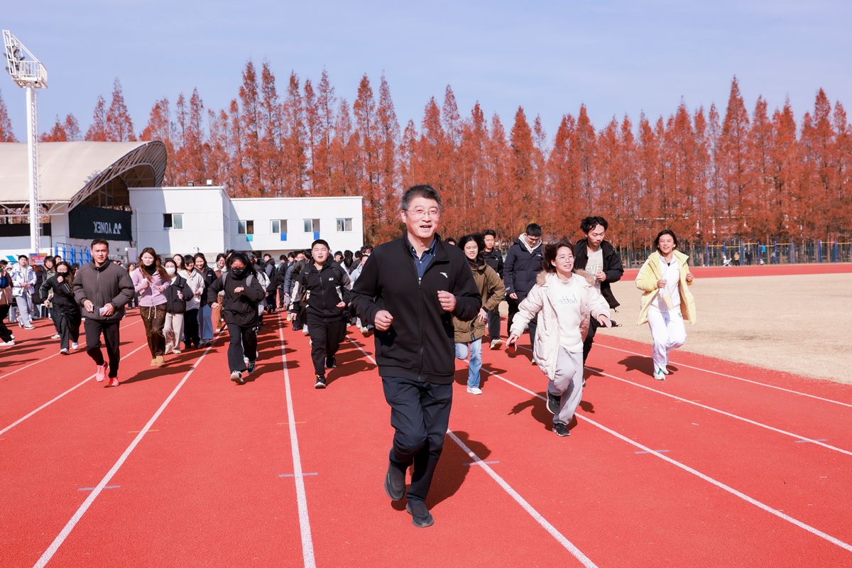 A83A2561.jpg A83A2561.jpg