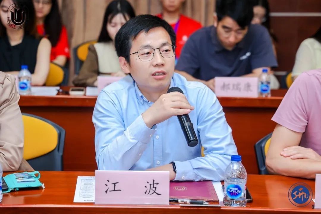 图片11 校友江波.JPG 图片11 校友江波.JPG