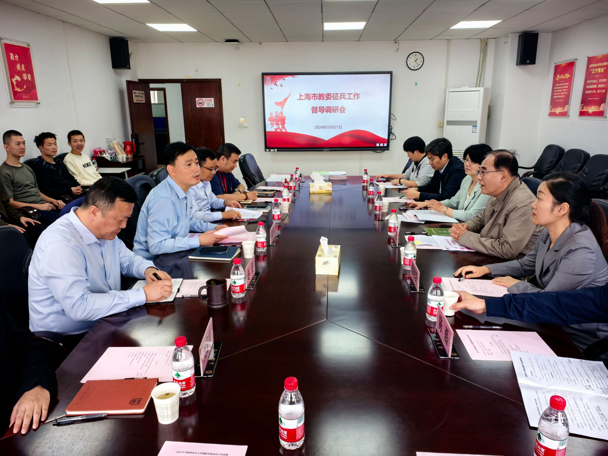 4664b69edc08b65ec20398440e728cb.jpg 4664b69edc08b65ec20398440e728cb.jpg