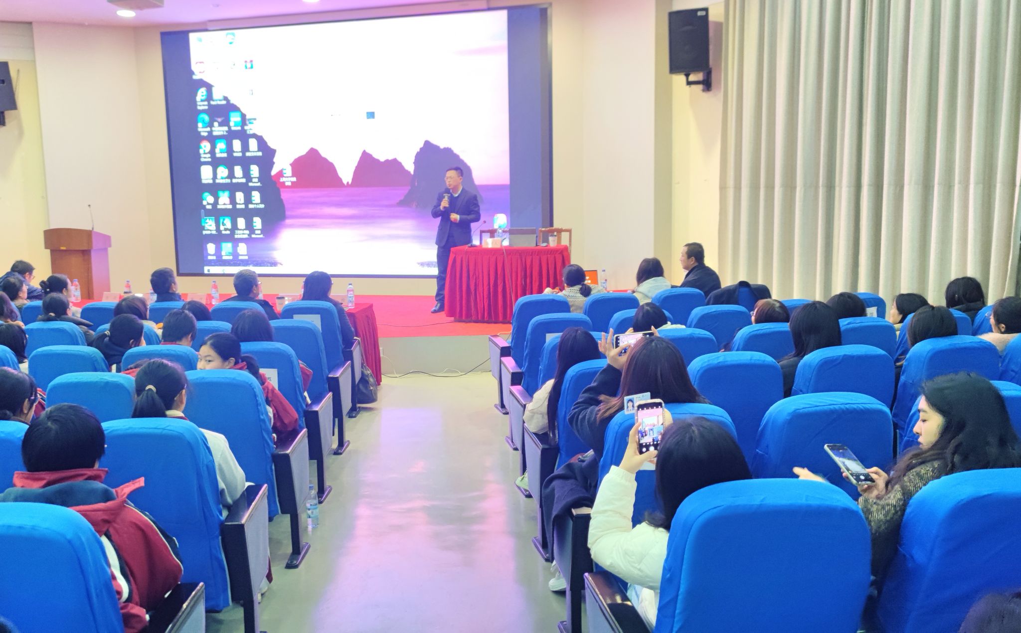 5954d8bee57ff017d8335db7c064f10.jpg 5954d8bee57ff017d8335db7c064f10.jpg