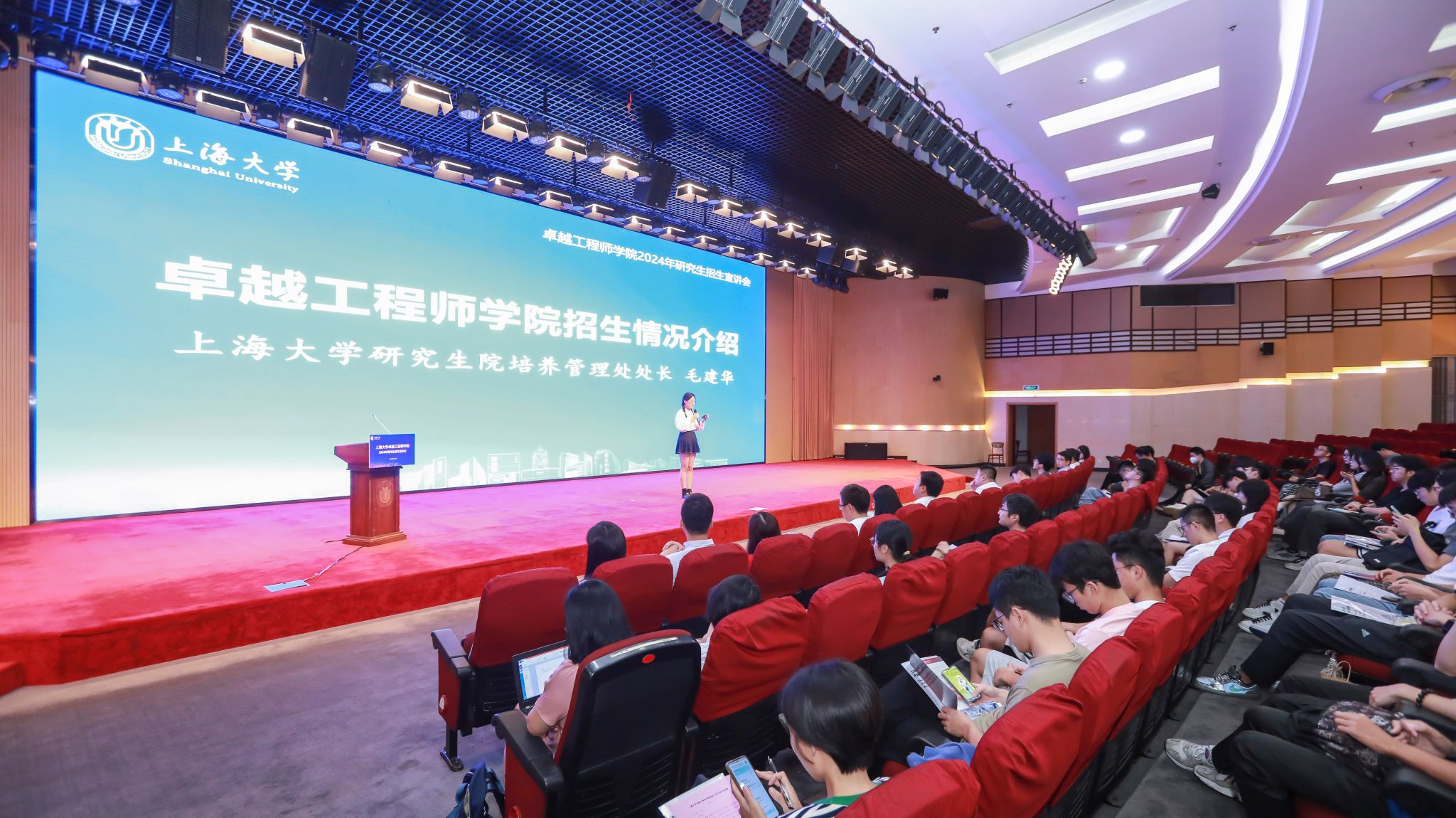 F62A1293.jpg F62A1293.jpg