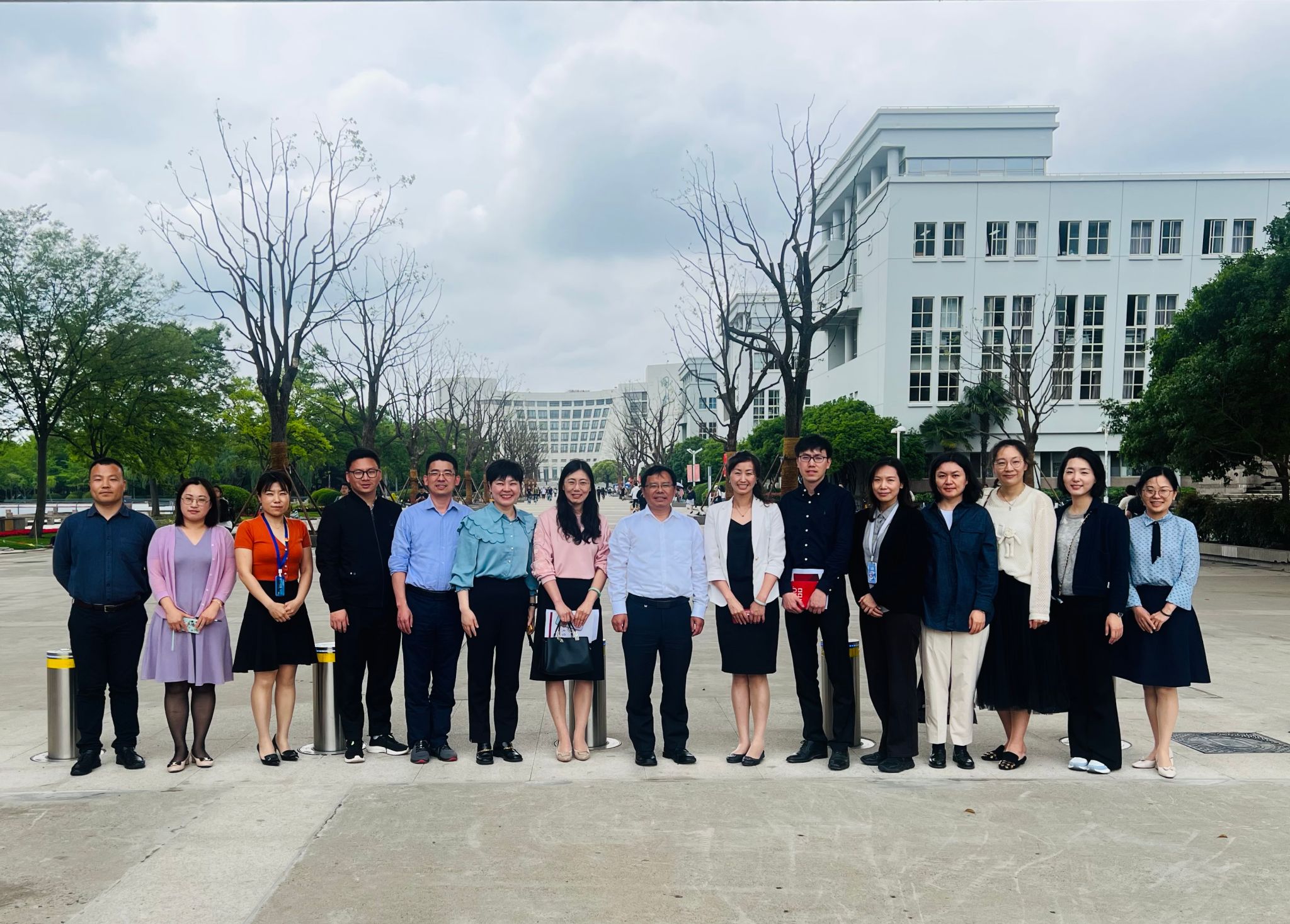 2aeaf61c403c3db490964088e26f2fb.jpg 2aeaf61c403c3db490964088e26f2fb.jpg