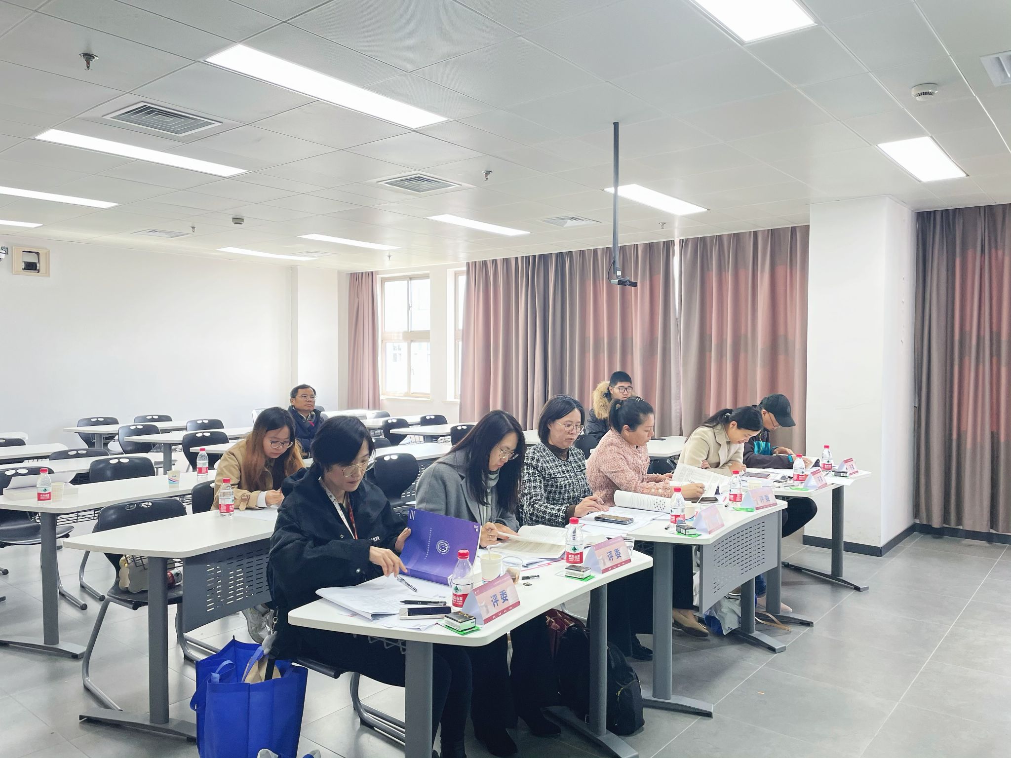 微信图片_20231118172958.jpg 微信图片_20231118172958.jpg