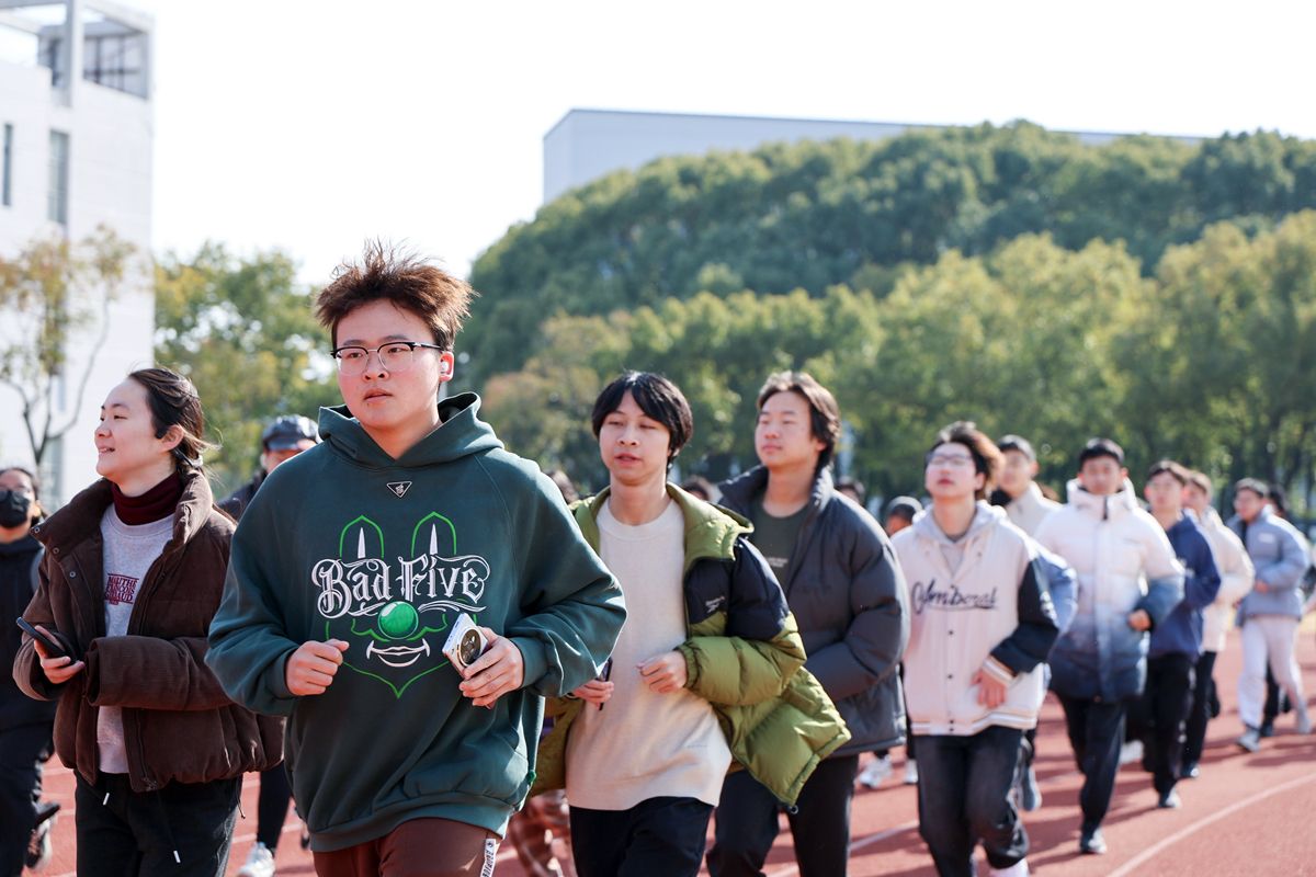 IMG_3693.jpg IMG_3693.jpg