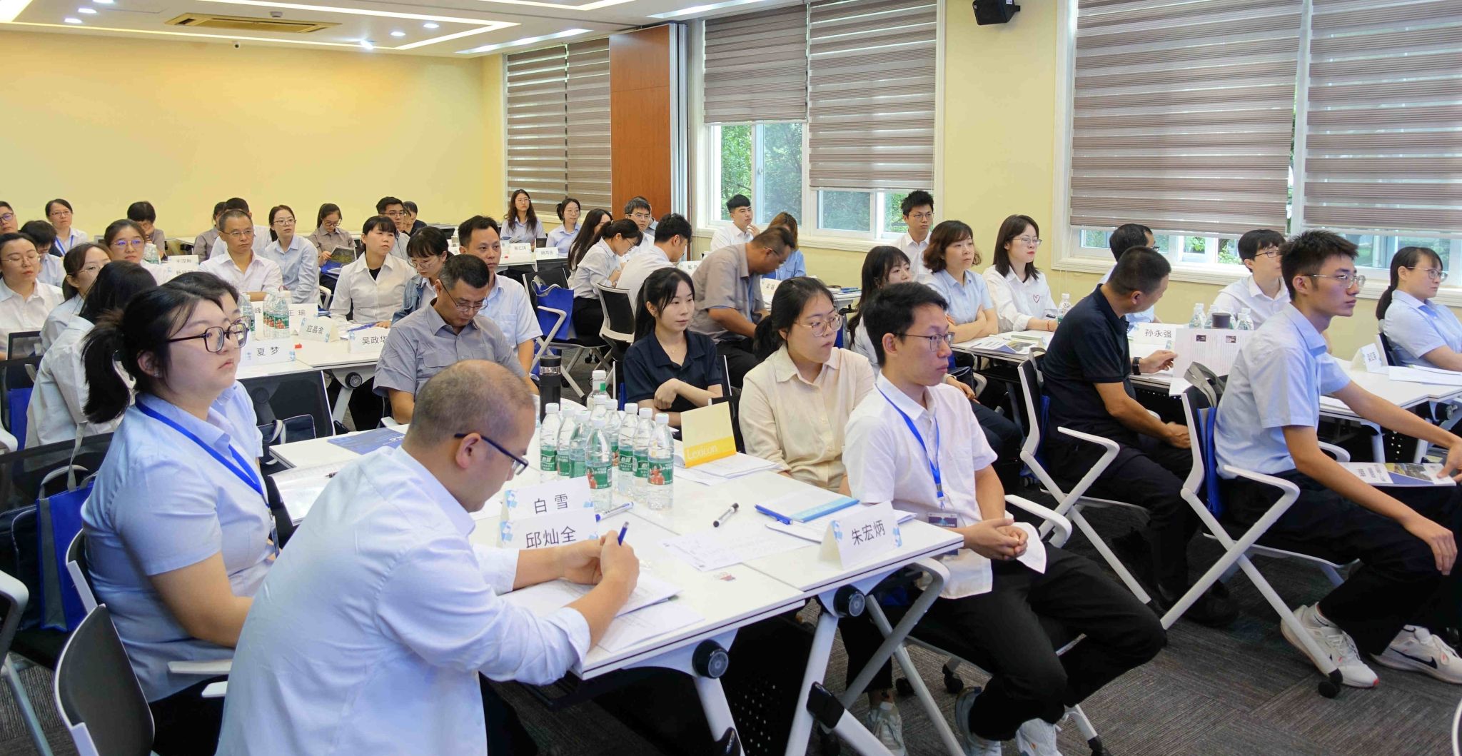 整体_副本.jpg 整体_副本.jpg